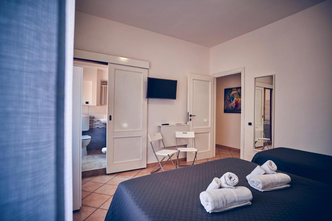 Travelershome 7Metri Guesthouse チャンピーノ エクステリア 写真