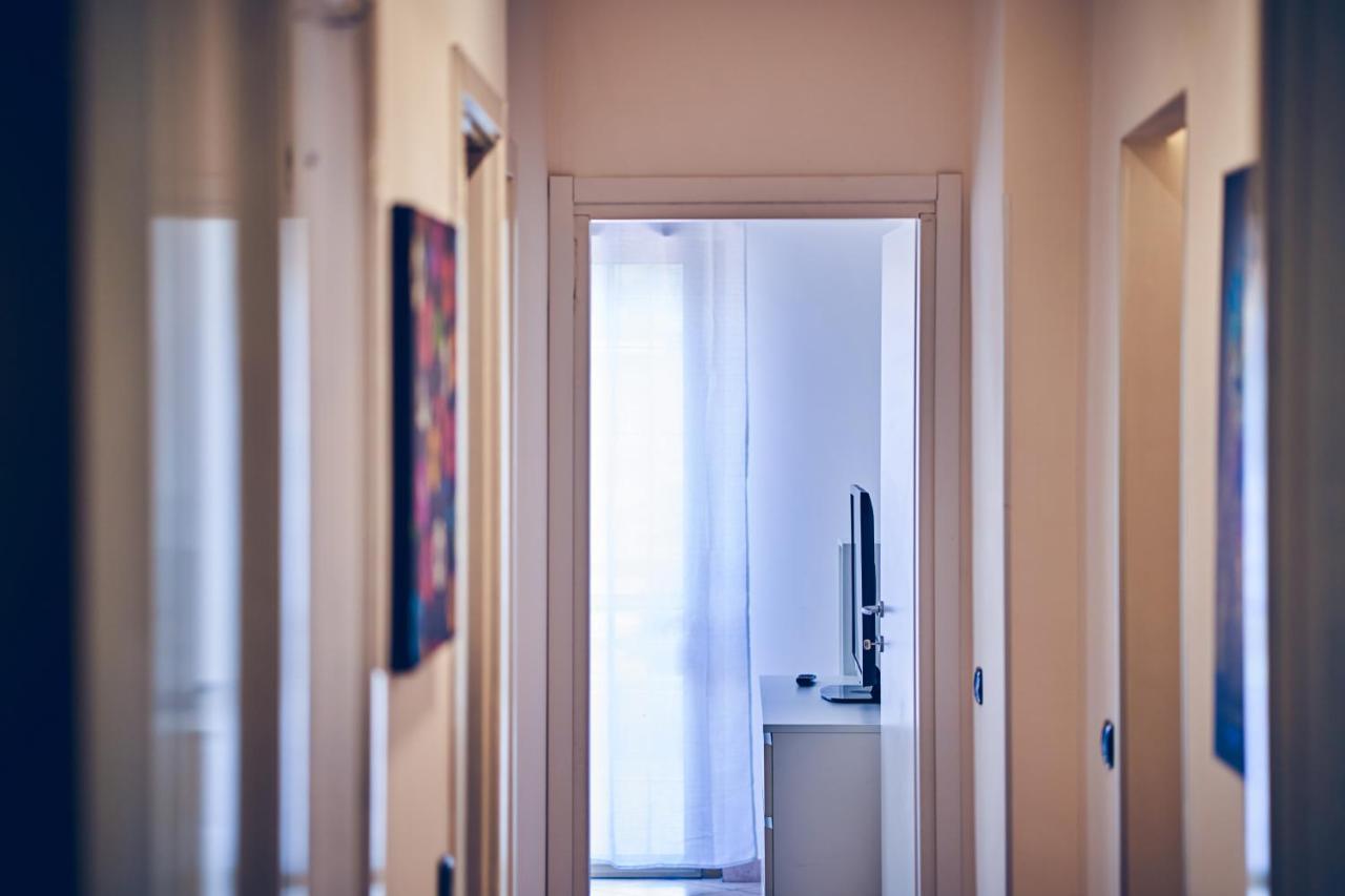 Travelershome 7Metri Guesthouse チャンピーノ エクステリア 写真