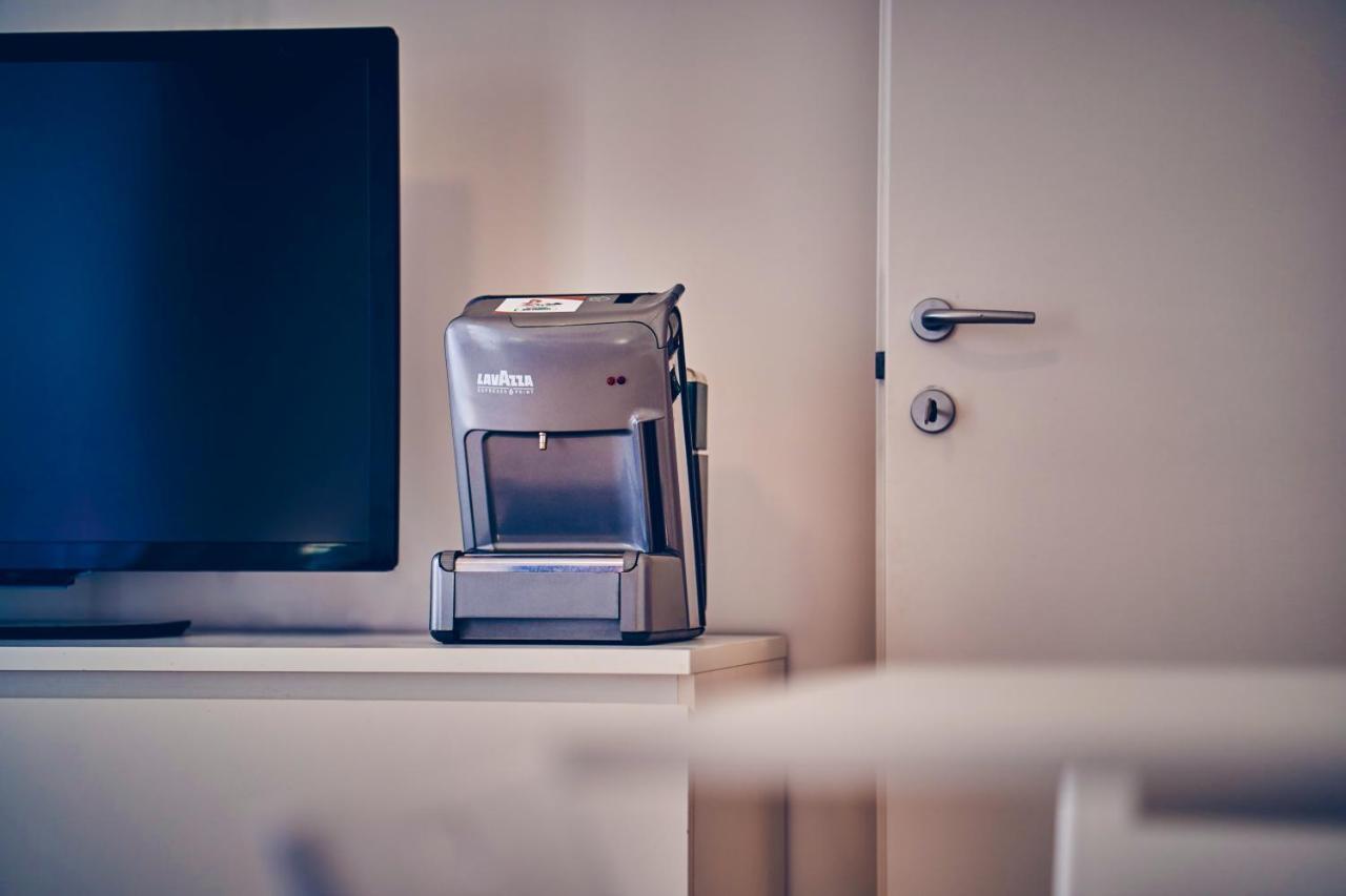 Travelershome 7Metri Guesthouse チャンピーノ エクステリア 写真