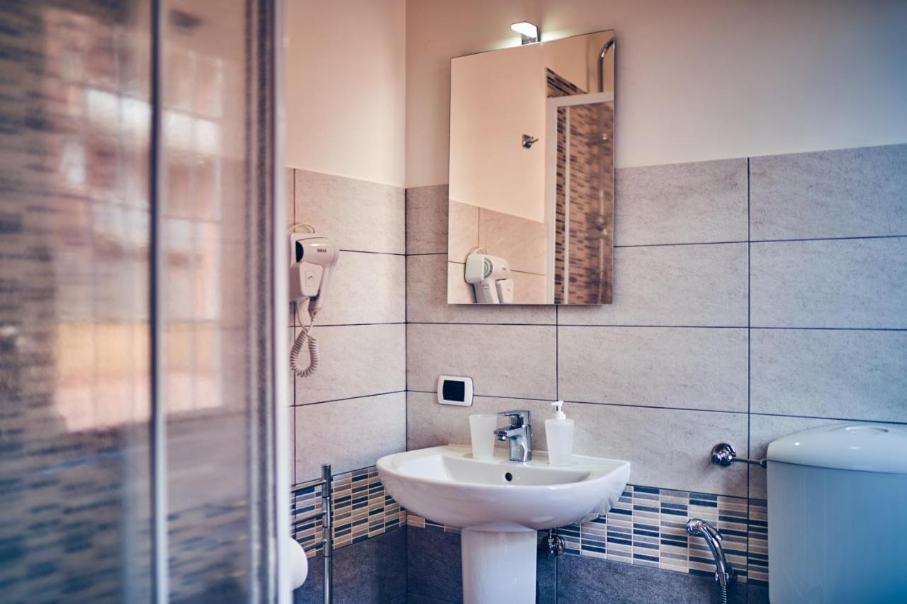 Travelershome 7Metri Guesthouse チャンピーノ エクステリア 写真
