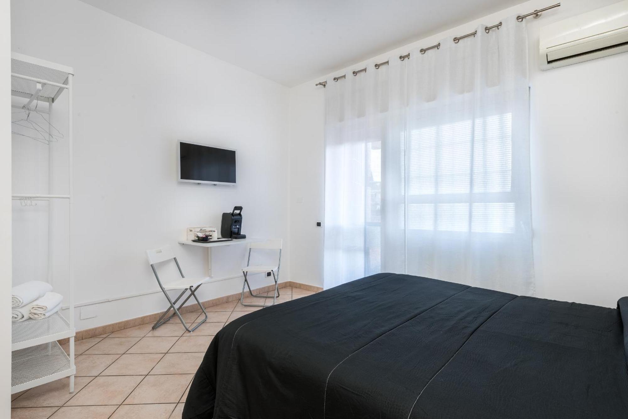 Travelershome 7Metri Guesthouse チャンピーノ エクステリア 写真